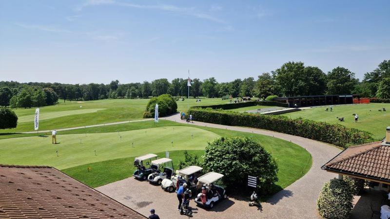 Golf Hotel Castelconturbia Agrate Conturbia Exteriör bild